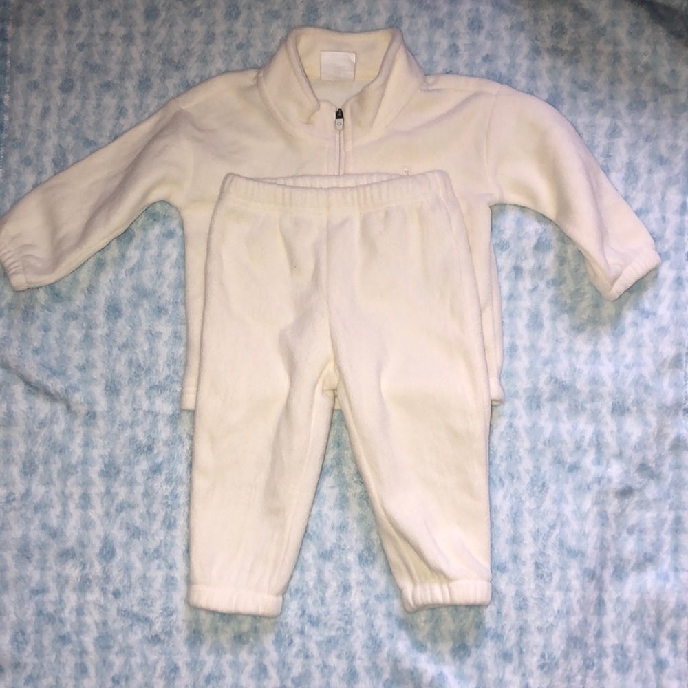 Gap Baby Brannan fleece set (12-18months) unisex